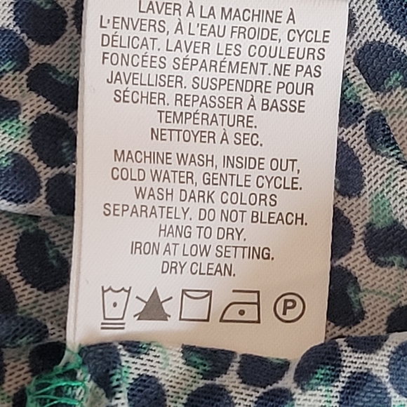 Reitmans Mesh Cherry Blouse sz M - Picture 7 of 11